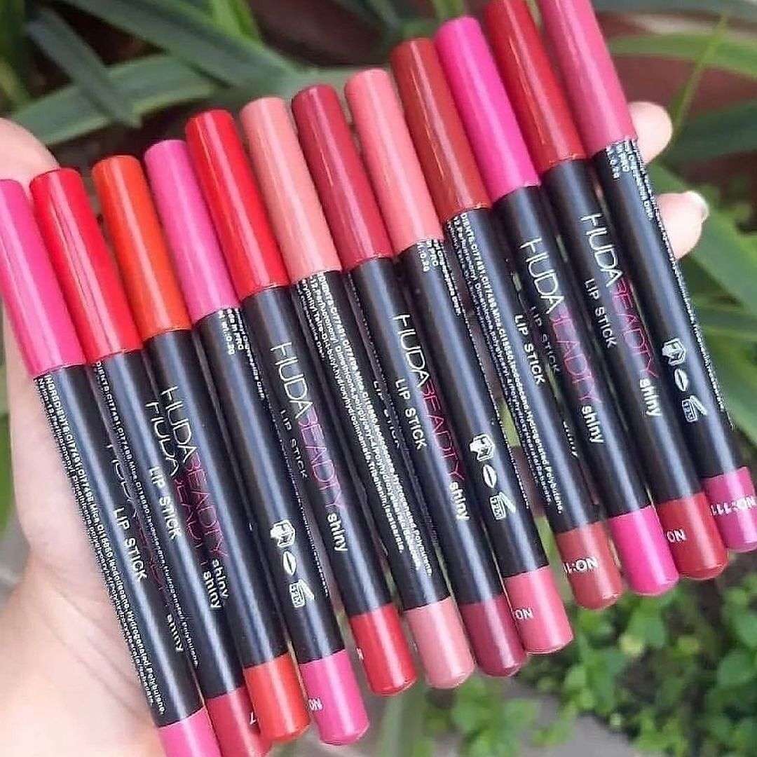 Huda Beauty -  Jumbo Matte Lip Liners (Pack of 12) - Chic Flicks Store